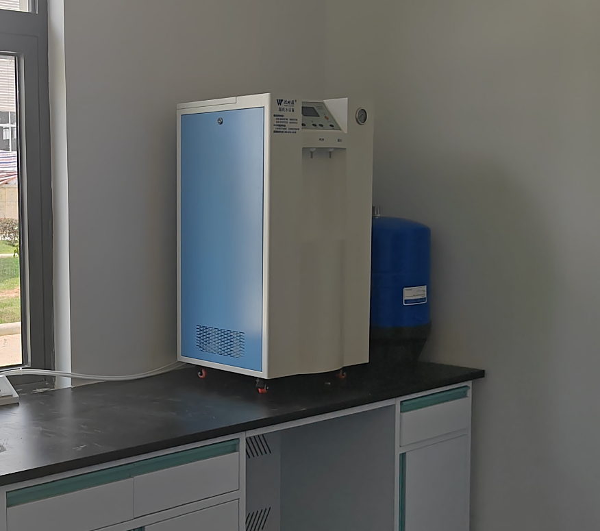 實驗(yàn)室超純水機 實(shí)驗室超純水機(jī)